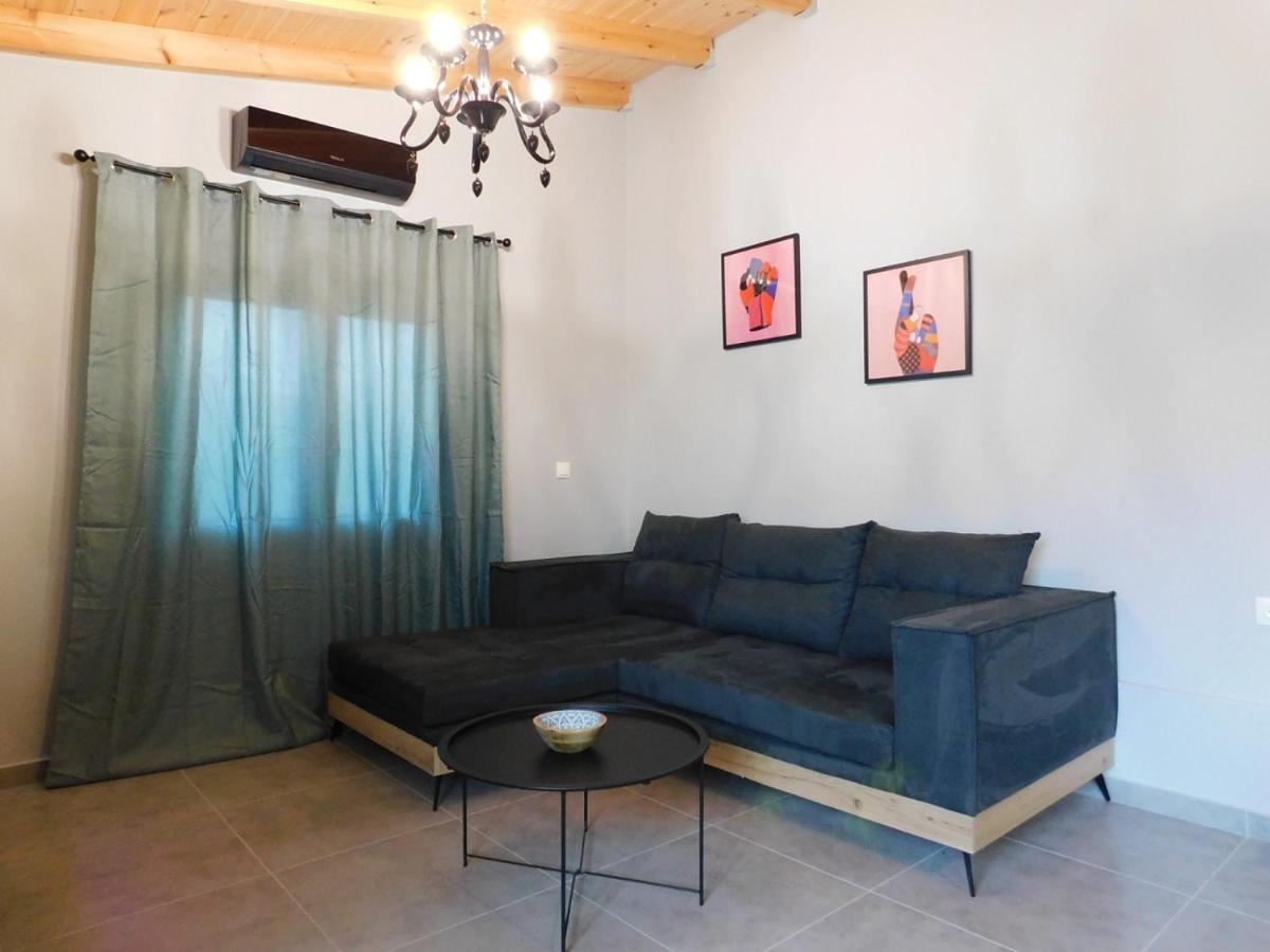 M & M House Villa Agia  Bagian luar foto